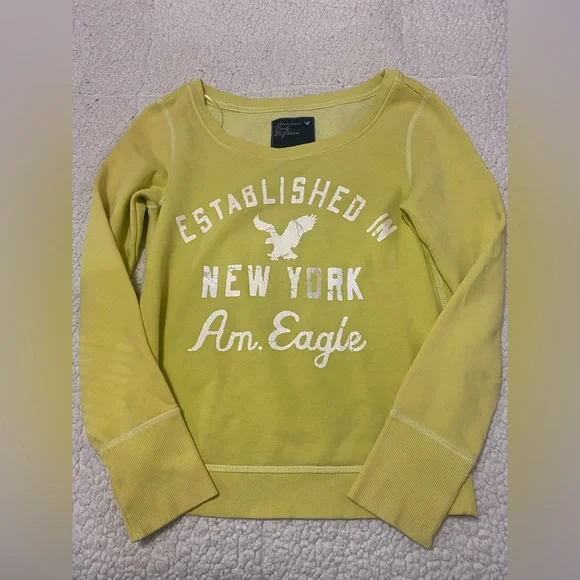 Sweater - Picture 1 of 1